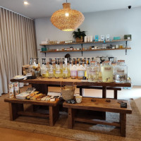Photo 3 of Maison Jar