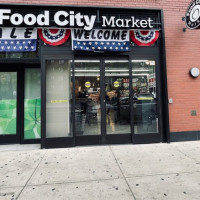 Photo 3 of Food City Market