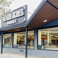 Photo 1 of Metro Acres Market
